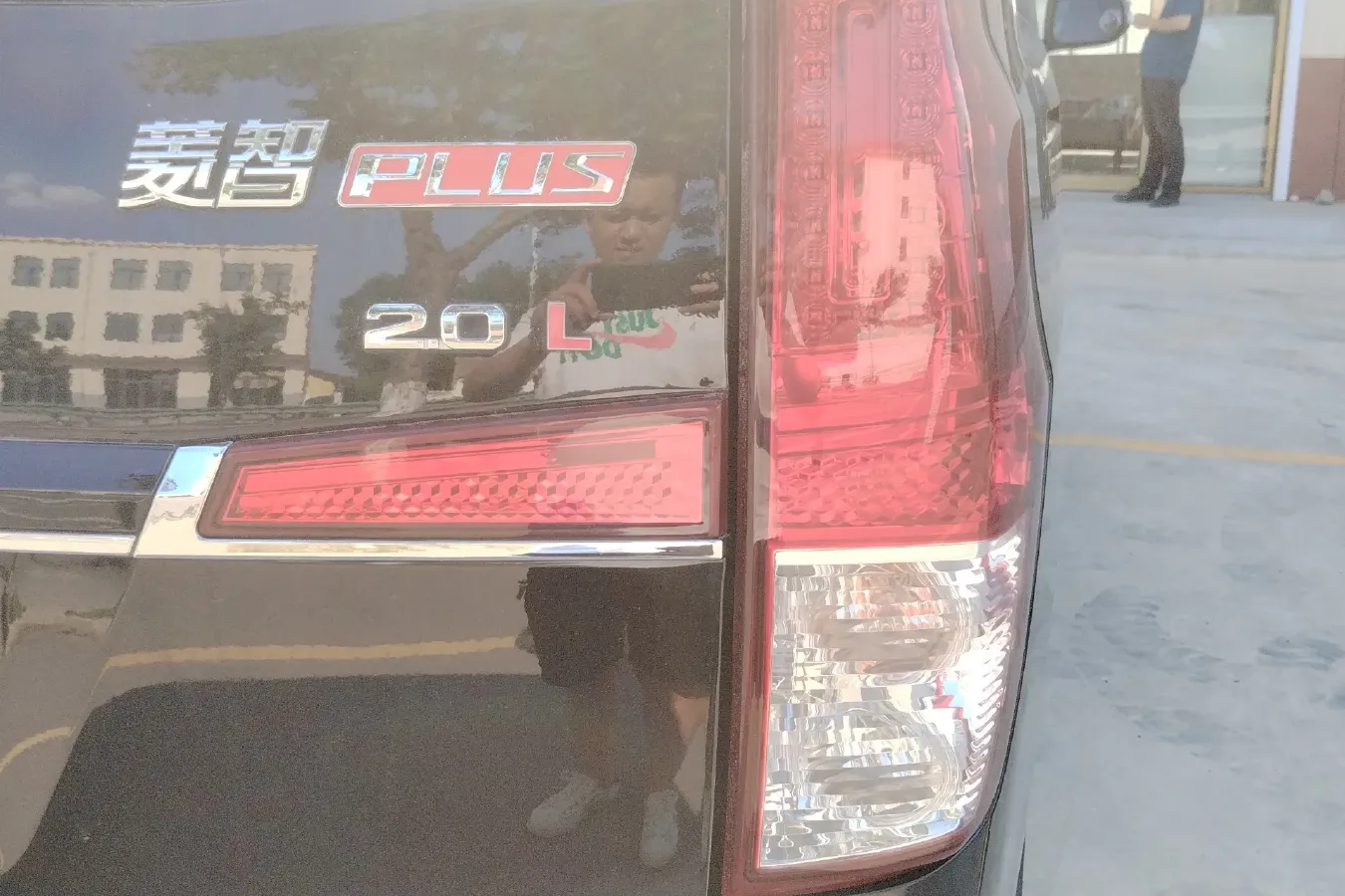 2021 DongFeng Forthing LingZhi Plus 2.0L 133HP L4 6MT,autocango,china used car exporter,china ev exporter,chinese used car exporter,chinese used ev exporter