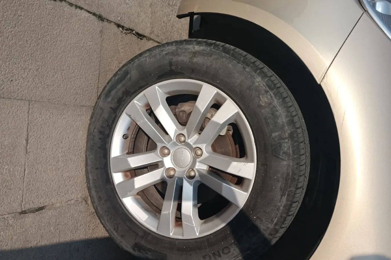 2014 Geely SX7 2.0L 141HP L4 6AT,autocango,china used car exporter,china ev exporter,chinese used car exporter,chinese used ev exporter