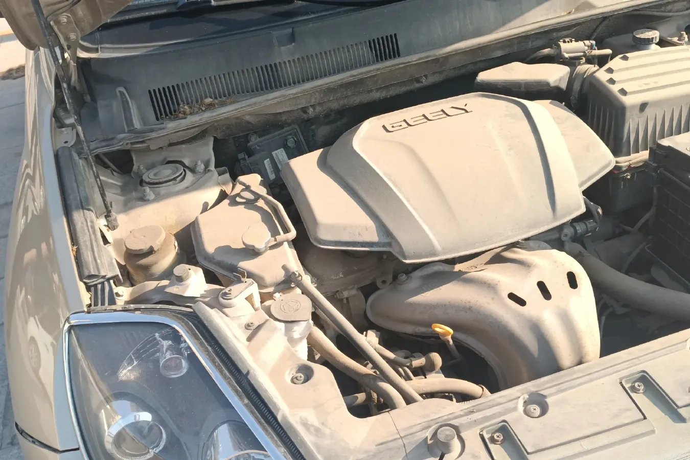 2014 Geely SX7 2.0L 141HP L4 6AT,autocango,china used car exporter,china ev exporter,chinese used car exporter,chinese used ev exporter