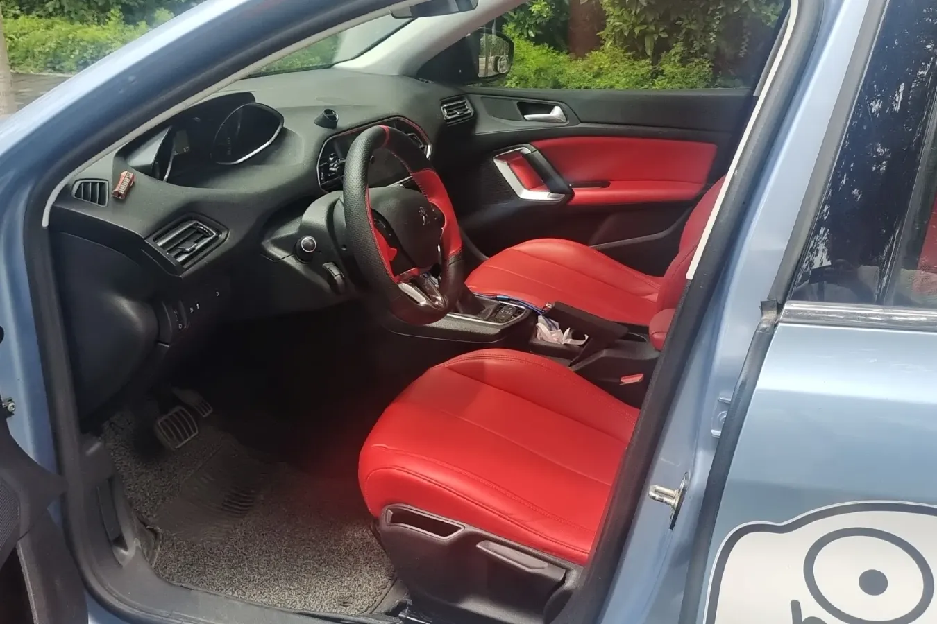 2015 Peugeot 308S 1.2T 136HP L3 6AT,autocango,china used car exporter,china ev exporter,chinese used car exporter,chinese used ev exporter