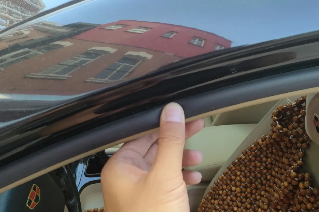 2011 Geely EC8 2.0L 136HP L4 5MT,autocango,china used car exporter,china ev exporter,chinese used car exporter,chinese used ev exporter