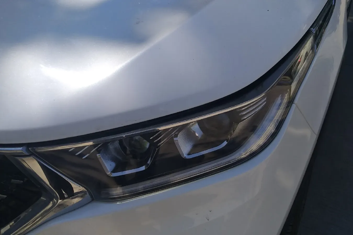 2020 Soueast DX7 1.5T 197HP L4 7DCT,autocango,china used car exporter,china ev exporter,chinese used car exporter,chinese used ev exporter