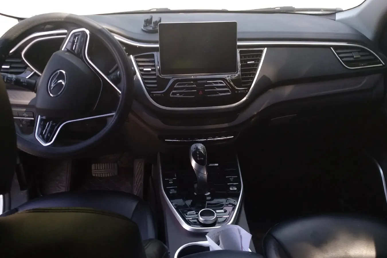 2020 Soueast DX7 1.5T 197HP L4 7DCT,autocango,china used car exporter,china ev exporter,chinese used car exporter,chinese used ev exporter