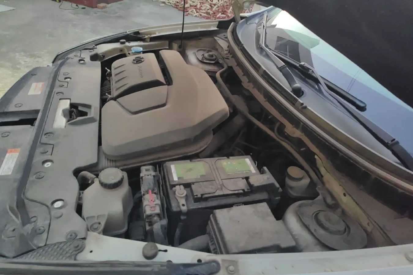 2015 BeiJing Auto Senova X65 2.0T 177HP L4 5MT,autocango,china used car exporter,china ev exporter,chinese used car exporter,chinese used ev exporter