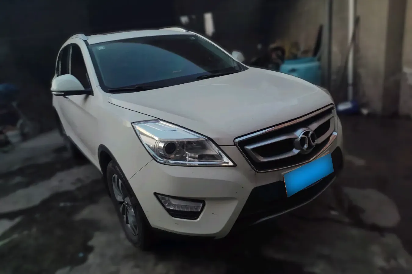 2015 BeiJing Auto Senova X65 2.0T 177HP L4 5MT,autocango,china used car exporter,china ev exporter,chinese used car exporter,chinese used ev exporter