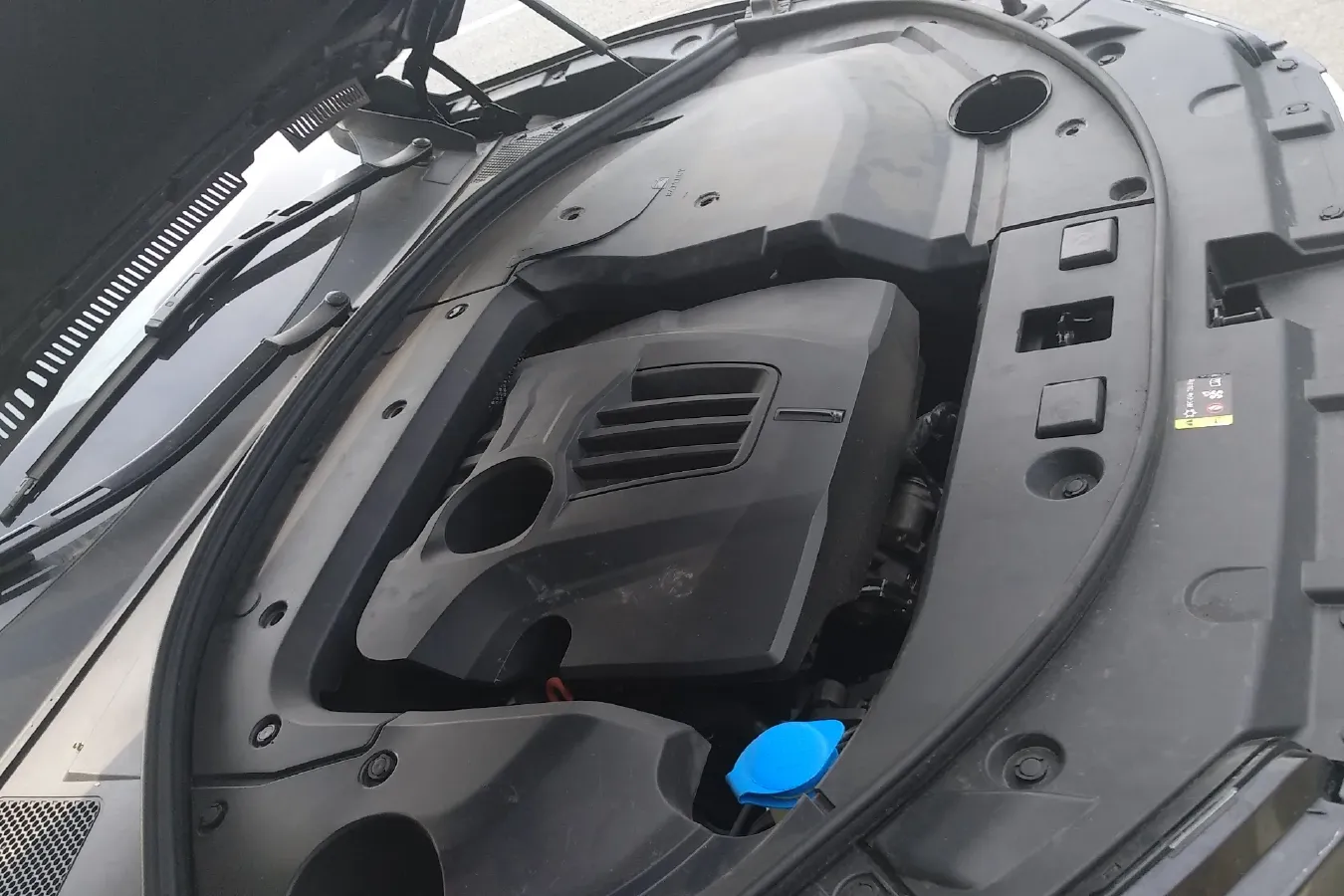 2020 WEY VV7 2.0T 227HP L4 7DCT,autocango,china used car exporter,china ev exporter,chinese used car exporter,chinese used ev exporter