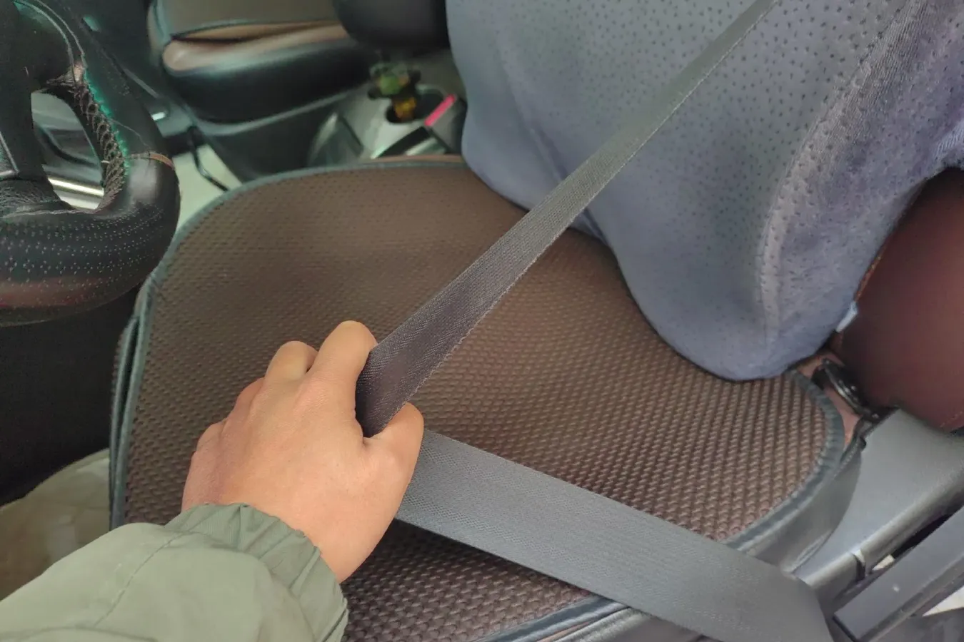 2016 DongFeng Forthing CM7 2.0T 190HP L4 6MT,autocango,china used car exporter,china ev exporter,chinese used car exporter,chinese used ev exporter