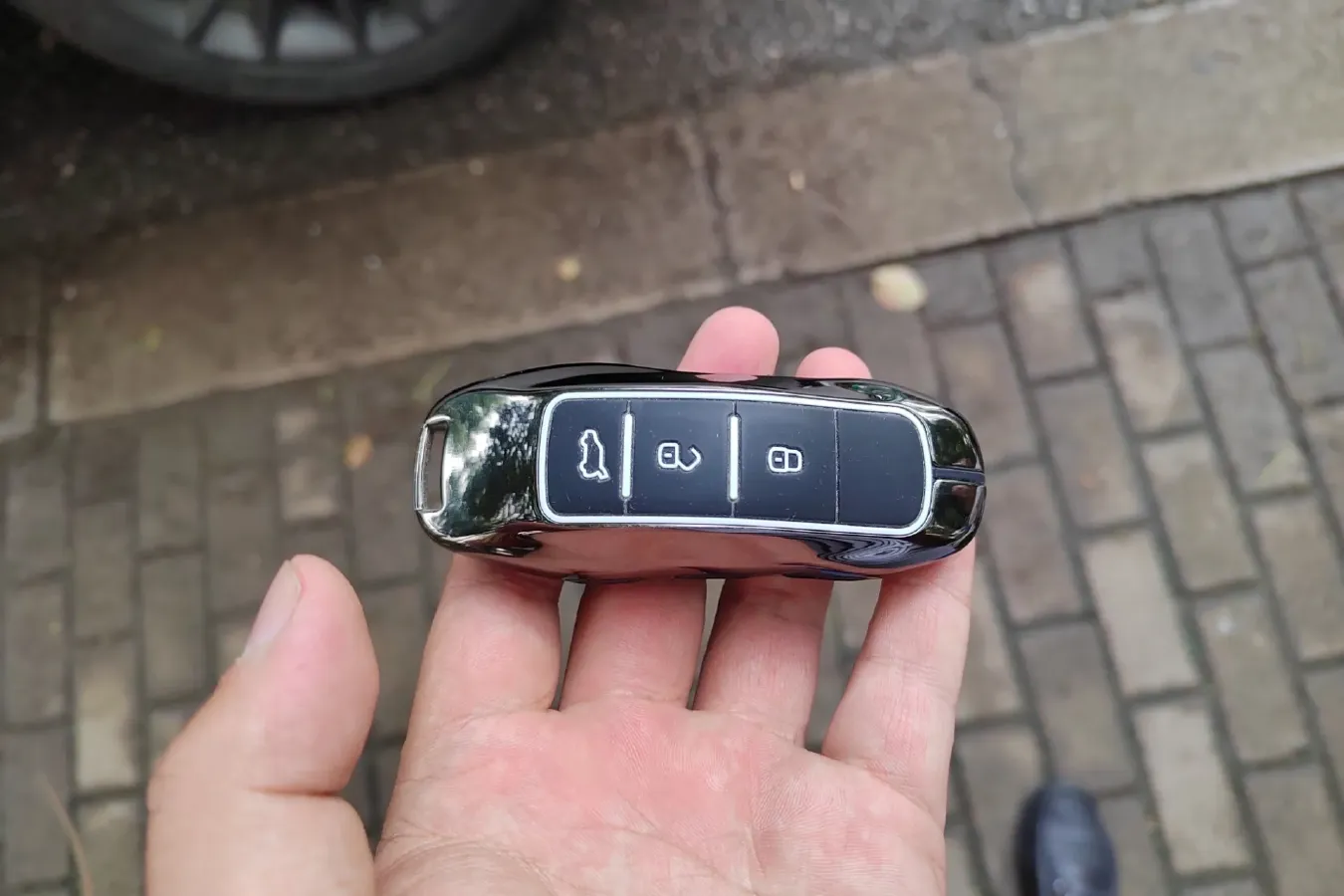 2020 DongFeng Fengon Fengon ix7 2.0T 231HP L4 6AT,autocango,china used car exporter,china ev exporter,chinese used car exporter,chinese used ev exporter