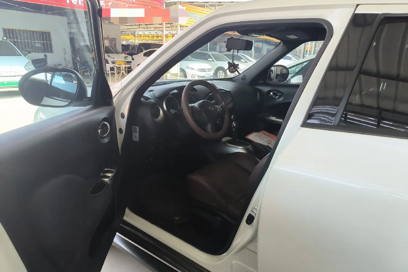 2014 Infiniti ESQ 1.6L 116HP L4 CVT,autocango,china used car exporter,china ev exporter,chinese used car exporter,chinese used ev exporter