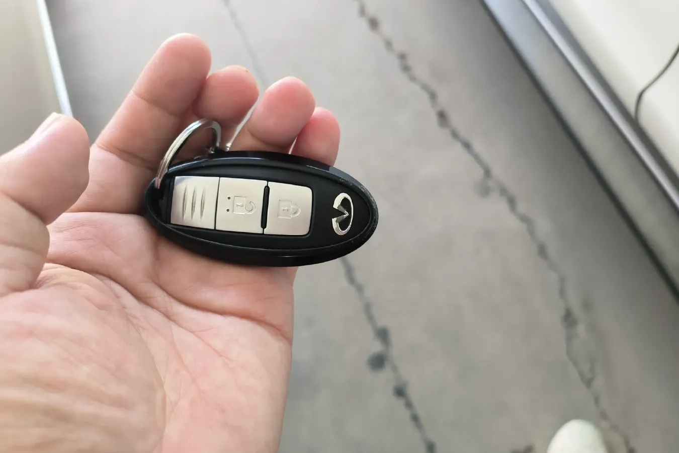 2014 Infiniti ESQ 1.6L 116HP L4 CVT,autocango,china used car exporter,china ev exporter,chinese used car exporter,chinese used ev exporter