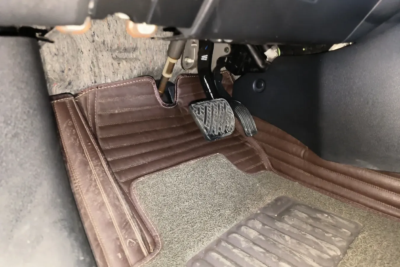 2014 Infiniti ESQ 1.6L 116HP L4 CVT,autocango,china used car exporter,china ev exporter,chinese used car exporter,chinese used ev exporter