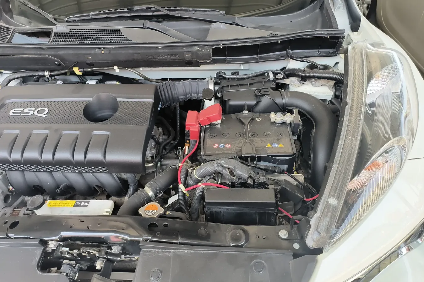 2014 Infiniti ESQ 1.6L 116HP L4 CVT,autocango,china used car exporter,china ev exporter,chinese used car exporter,chinese used ev exporter