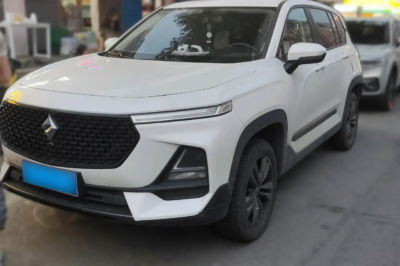2019 BaoJun RS-5 1.5T 147HP L4 6MT,autocango,china used car exporter,china ev exporter,chinese used car exporter,chinese used ev exporter