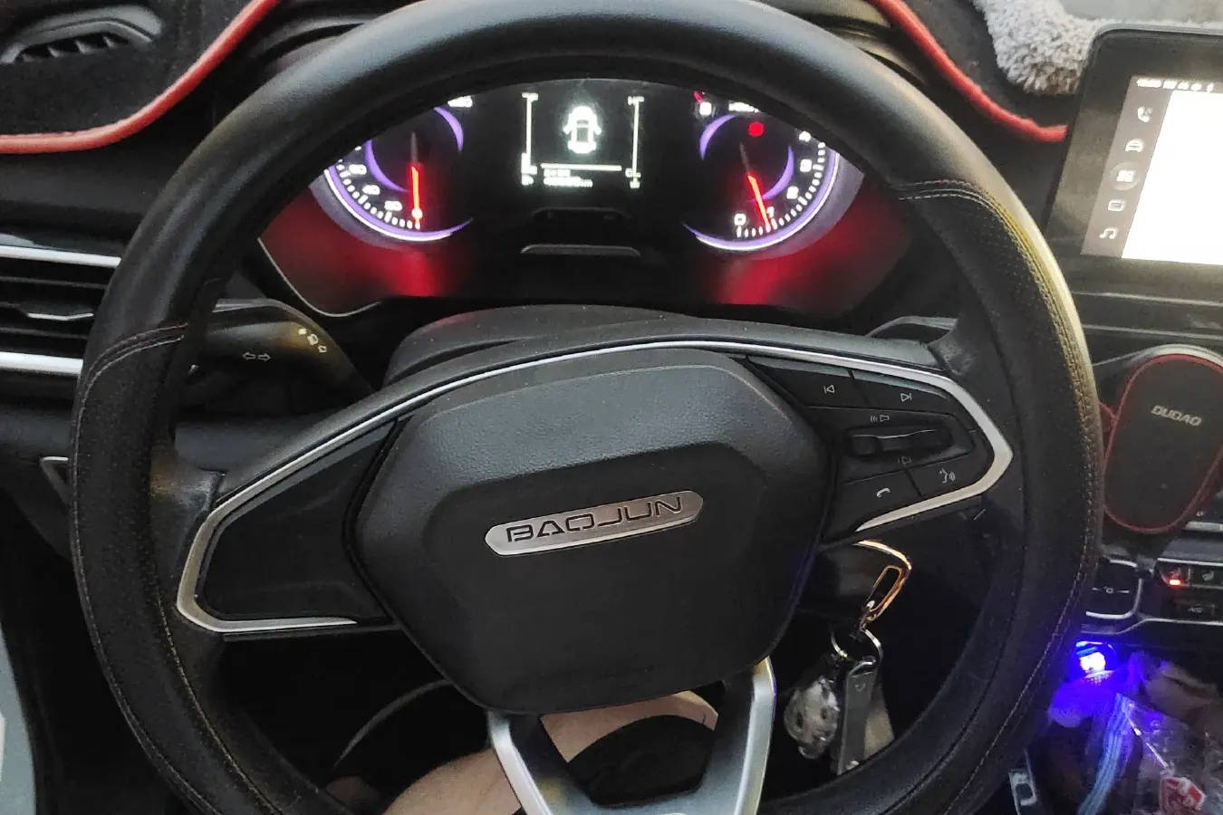 2019 BaoJun RS-5 1.5T 147HP L4 6MT,autocango,china used car exporter,china ev exporter,chinese used car exporter,chinese used ev exporter