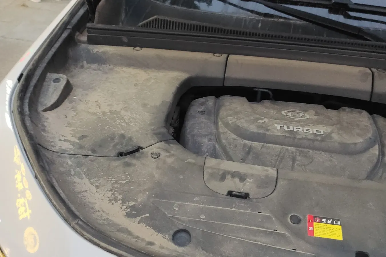 2019 BaoJun RS-5 1.5T 147HP L4 6MT,autocango,china used car exporter,china ev exporter,chinese used car exporter,chinese used ev exporter