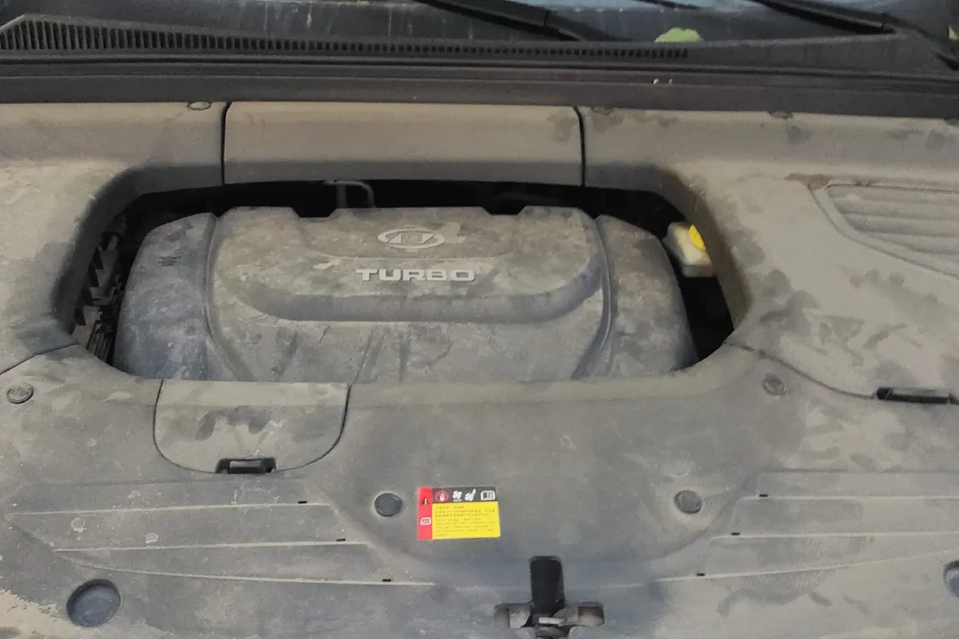 2019 BaoJun RS-5 1.5T 147HP L4 6MT,autocango,china used car exporter,china ev exporter,chinese used car exporter,chinese used ev exporter