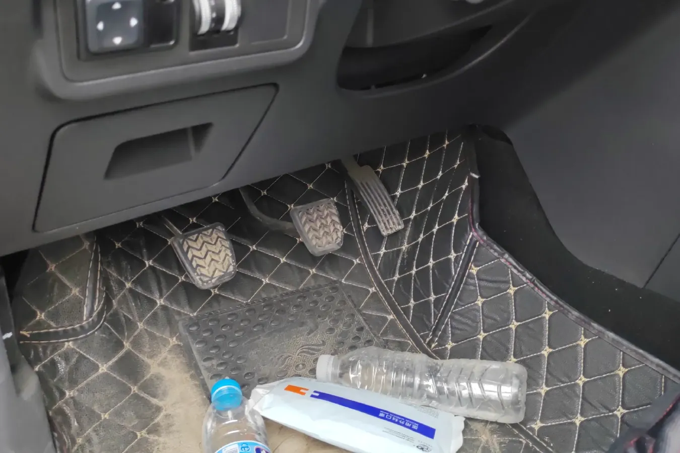 2021 JAC Hunter 2.0T 150HP L4 6MT,autocango,china used car exporter,china ev exporter,chinese used car exporter,chinese used ev exporter