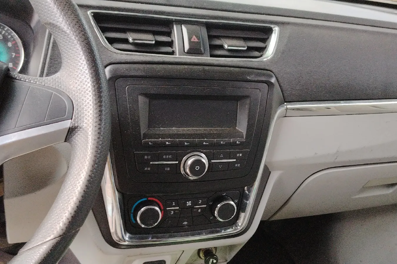 2018 JinBei New Sea Lion X30L 1.5L 109HP L4 5MT,autocango,china used car exporter,china ev exporter,chinese used car exporter,chinese used ev exporter