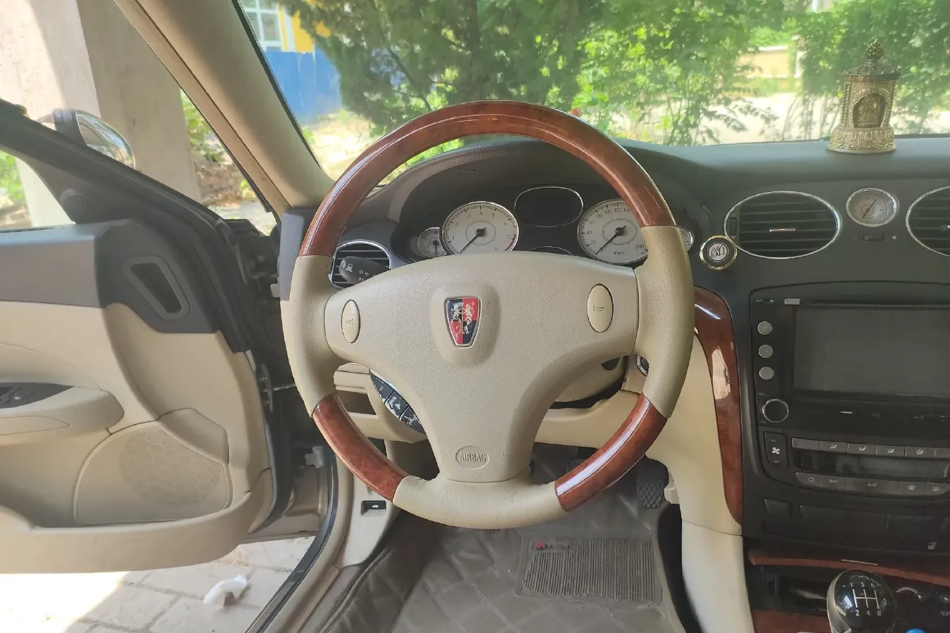 2009 Roewe 750 1.8T 160HP L4 5MT,autocango,china used car exporter,china ev exporter,chinese used car exporter,chinese used ev exporter