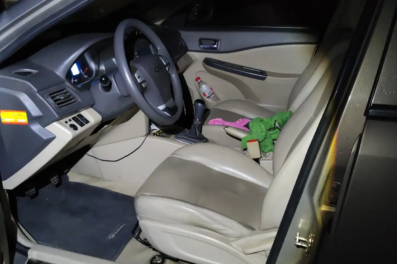 2011 Chery E5 1.5L 109HP L4 5MT,autocango,china used car exporter,china ev exporter,chinese used car exporter,chinese used ev exporter