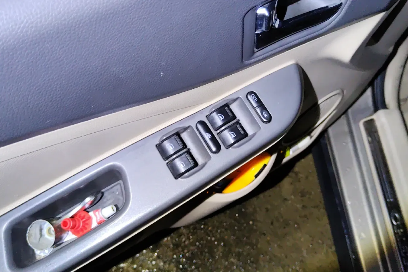 2011 Chery E5 1.5L 109HP L4 5MT,autocango,china used car exporter,china ev exporter,chinese used car exporter,chinese used ev exporter