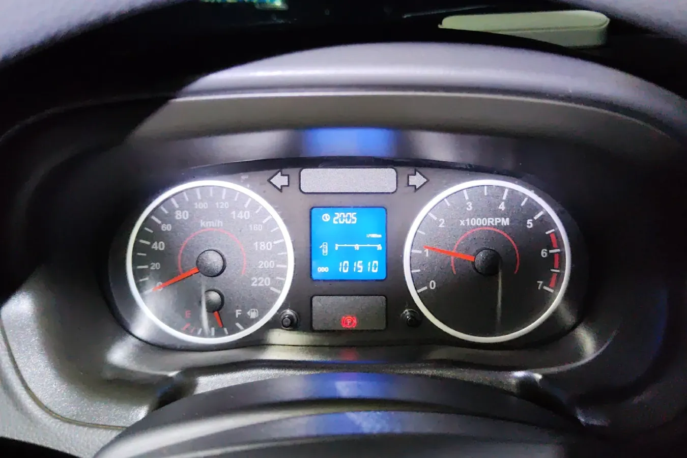 2011 Chery E5 1.5L 109HP L4 5MT,autocango,china used car exporter,china ev exporter,chinese used car exporter,chinese used ev exporter