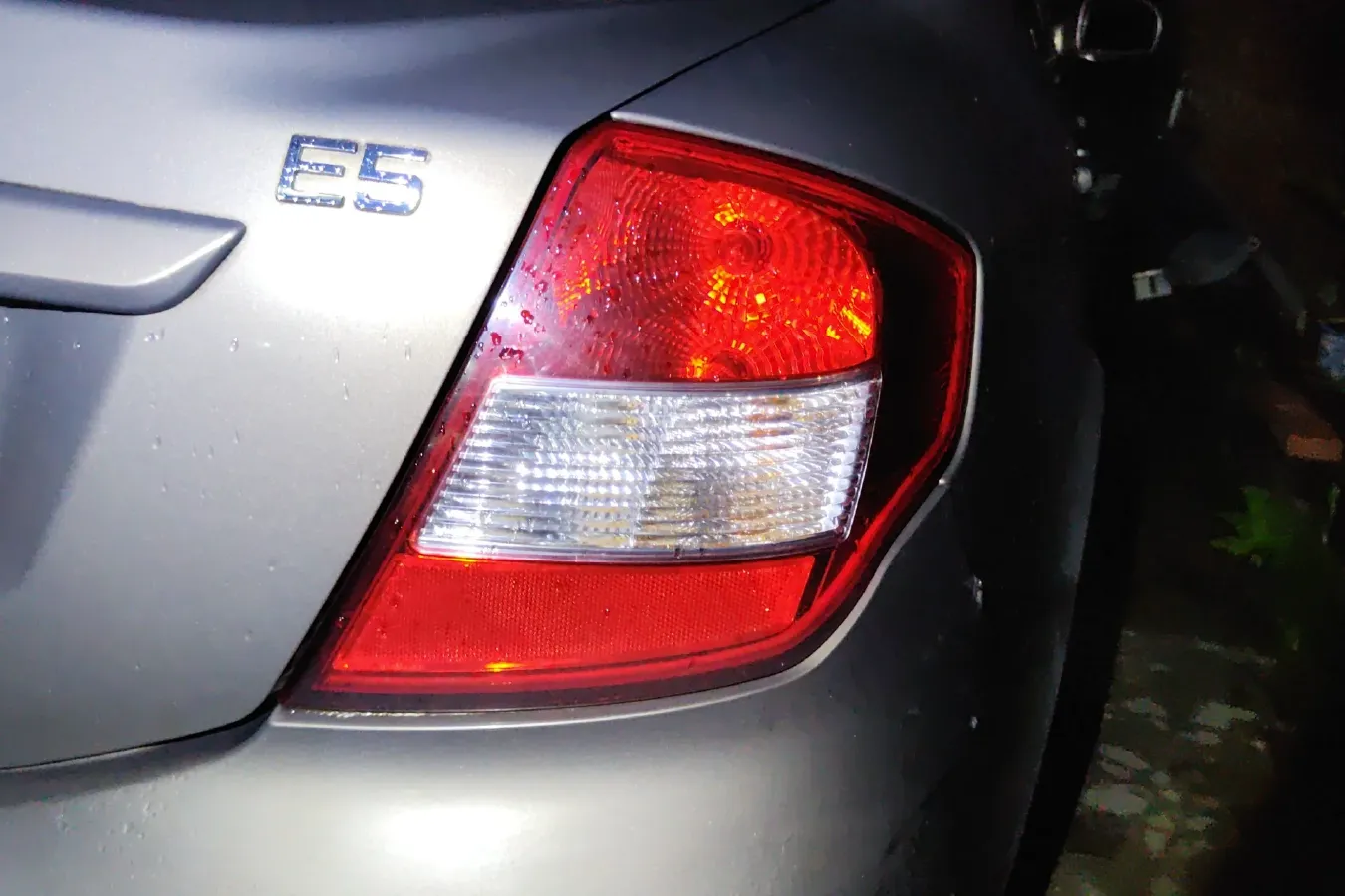 2011 Chery E5 1.5L 109HP L4 5MT,autocango,china used car exporter,china ev exporter,chinese used car exporter,chinese used ev exporter