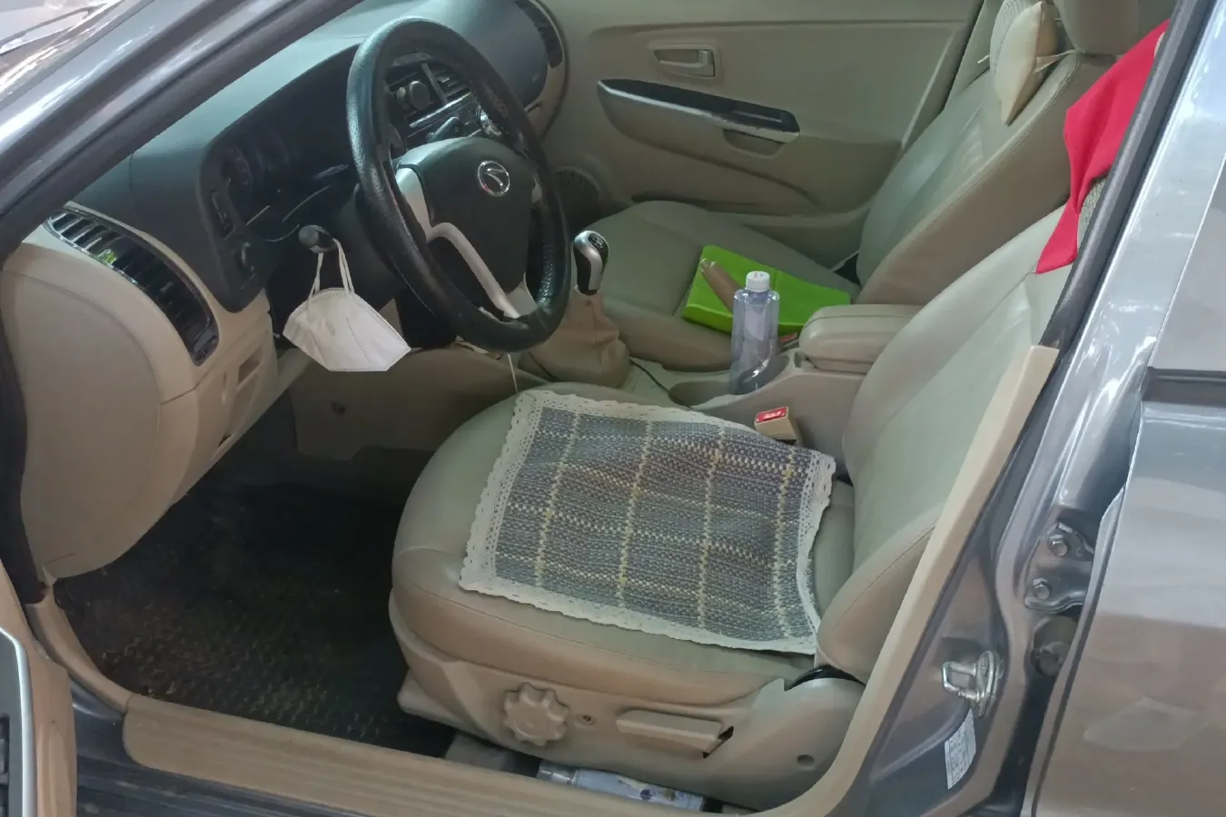 2014 Soueast V3 1.5L 120HP L4 5MT,autocango,china used car exporter,china ev exporter,chinese used car exporter,chinese used ev exporter