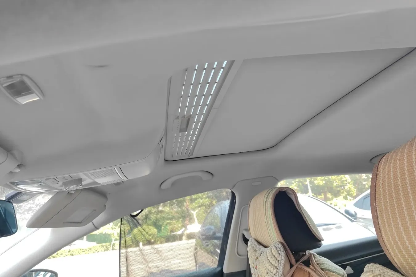 2013 Volkswagen Magotan 1.8T 160HP L4 7DCT,autocango,china used car exporter,china ev exporter,chinese used car exporter,chinese used ev exporter