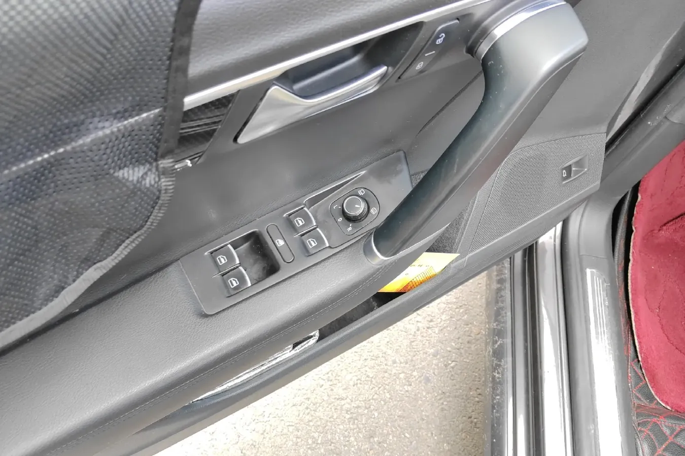 2013 Volkswagen Magotan 1.8T 160HP L4 7DCT,autocango,china used car exporter,china ev exporter,chinese used car exporter,chinese used ev exporter