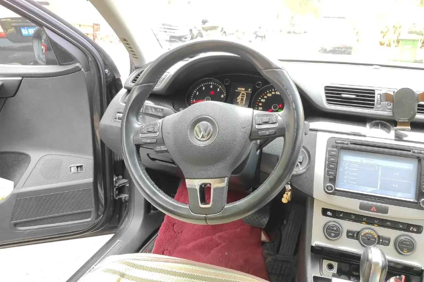 2013 Volkswagen Magotan 1.8T 160HP L4 7DCT,autocango,china used car exporter,china ev exporter,chinese used car exporter,chinese used ev exporter