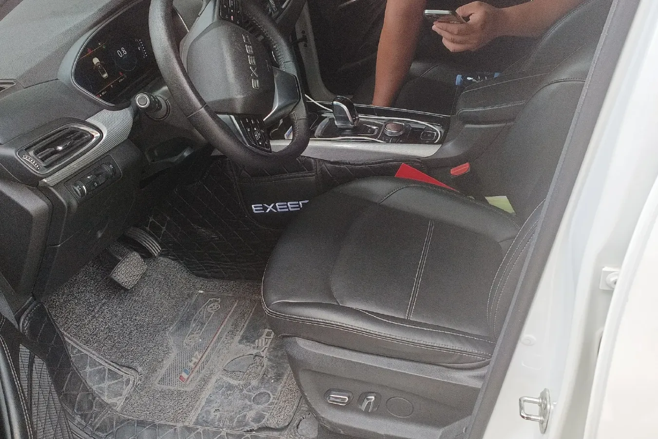 2020 Exceed TX 1.6T 197HP L4 7DCT,autocango,china used car exporter,china ev exporter,chinese used car exporter,chinese used ev exporter