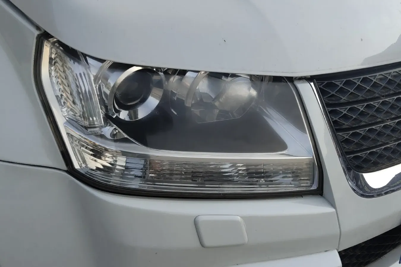 2008 Suzuki Grand Vitara 2.4L 166HP L4 4AT,autocango,china used car exporter,china ev exporter,chinese used car exporter,chinese used ev exporter