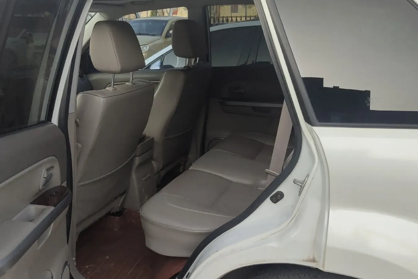 2008 Suzuki Grand Vitara 2.4L 166HP L4 4AT,autocango,china used car exporter,china ev exporter,chinese used car exporter,chinese used ev exporter