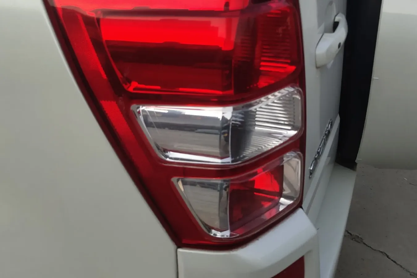 2008 Suzuki Grand Vitara 2.4L 166HP L4 4AT,autocango,china used car exporter,china ev exporter,chinese used car exporter,chinese used ev exporter