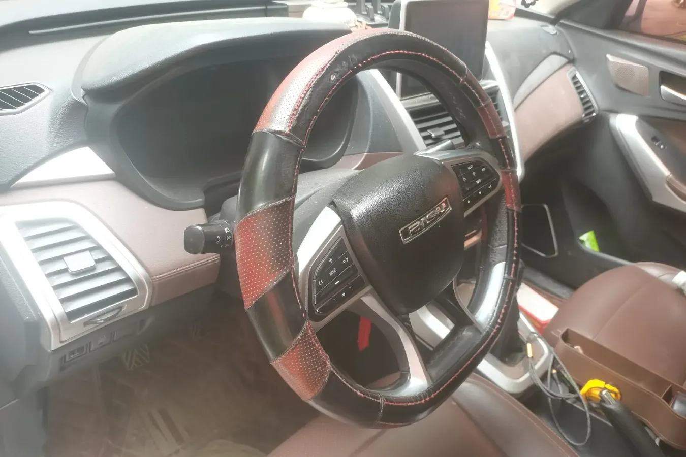 2017 BiSu T3 1.3T 133HP L4 5MT,autocango,china used car exporter,china ev exporter,chinese used car exporter,chinese used ev exporter