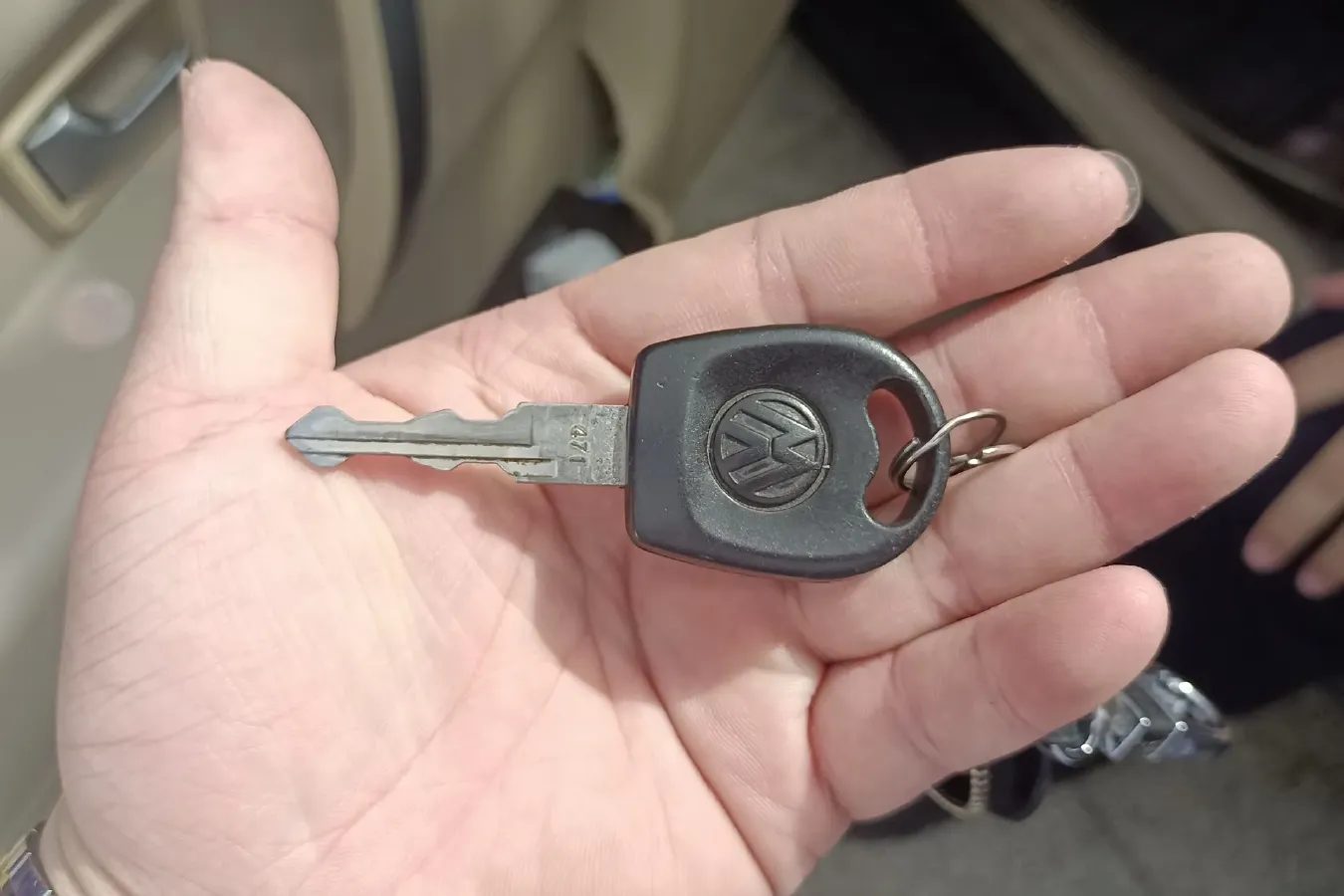 2008 Volkswagen Santana Vista 1.8L 101HP L4 5MT,autocango,china used car exporter,china ev exporter,chinese used car exporter,chinese used ev exporter