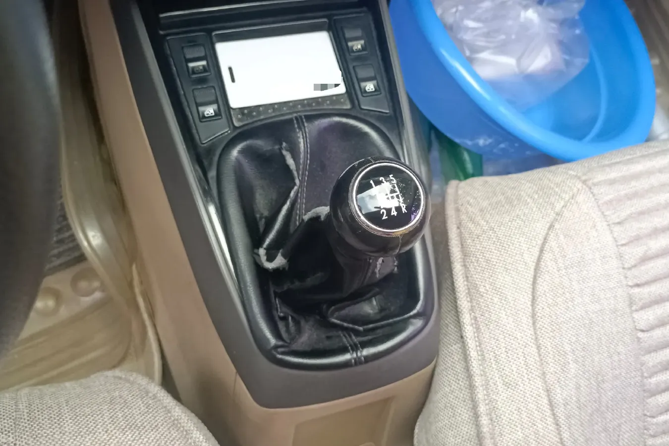 2008 Volkswagen Santana Vista 1.8L 101HP L4 5MT,autocango,china used car exporter,china ev exporter,chinese used car exporter,chinese used ev exporter