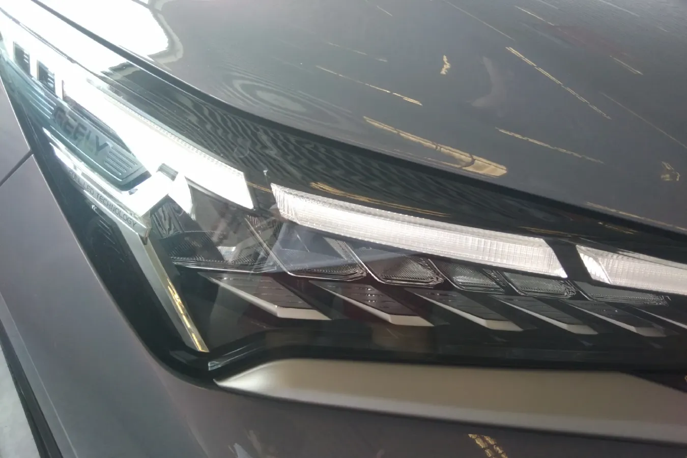 2022 Geely Coolray 1.5T 181HP L4 7DCT,autocango,china used car exporter,china ev exporter,chinese used car exporter,chinese used ev exporter