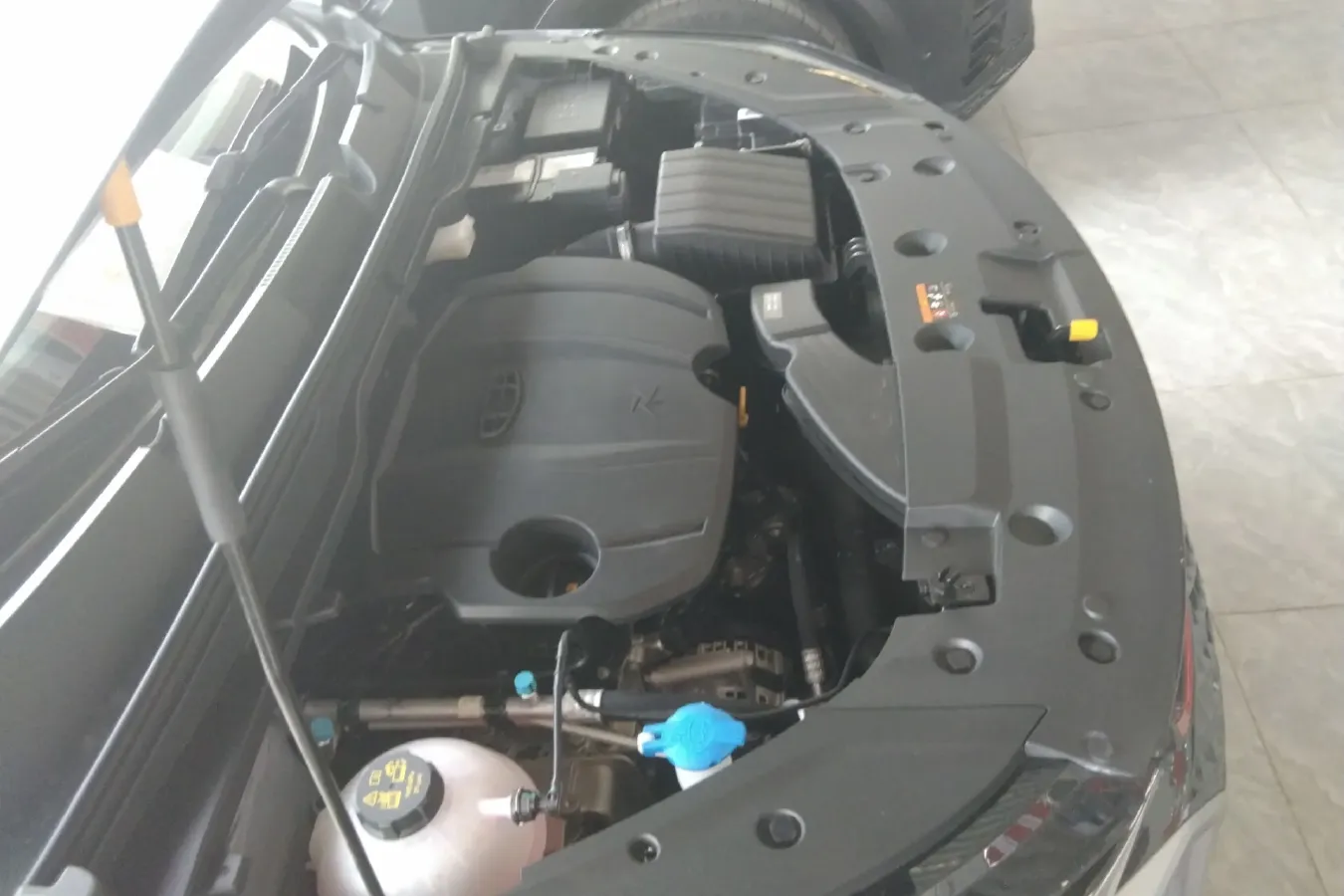 2022 Geely Coolray 1.5T 181HP L4 7DCT,autocango,china used car exporter,china ev exporter,chinese used car exporter,chinese used ev exporter