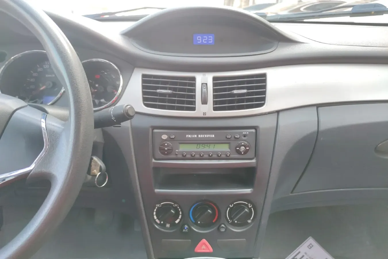 2013 DongFeng Aeolus S30 1.6L 106HP L4 5MT,autocango,china used car exporter,china ev exporter,chinese used car exporter,chinese used ev exporter