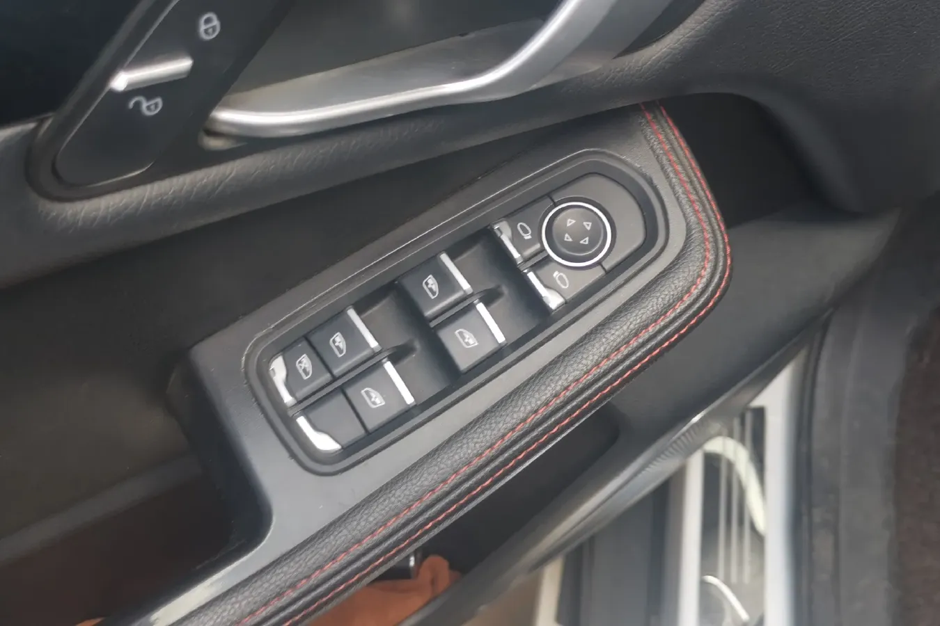 2015 Zotye Damy X5 1.5T 150HP L4 CVT,autocango,china used car exporter,china ev exporter,chinese used car exporter,chinese used ev exporter