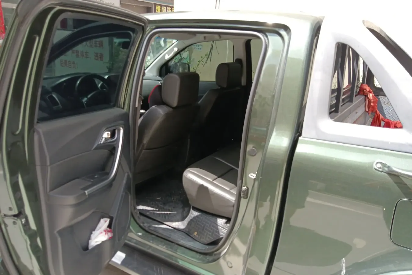 2018 JMC YuHu 5 2.4T 140HP L4 5MT,autocango,china used car exporter,china ev exporter,chinese used car exporter,chinese used ev exporter