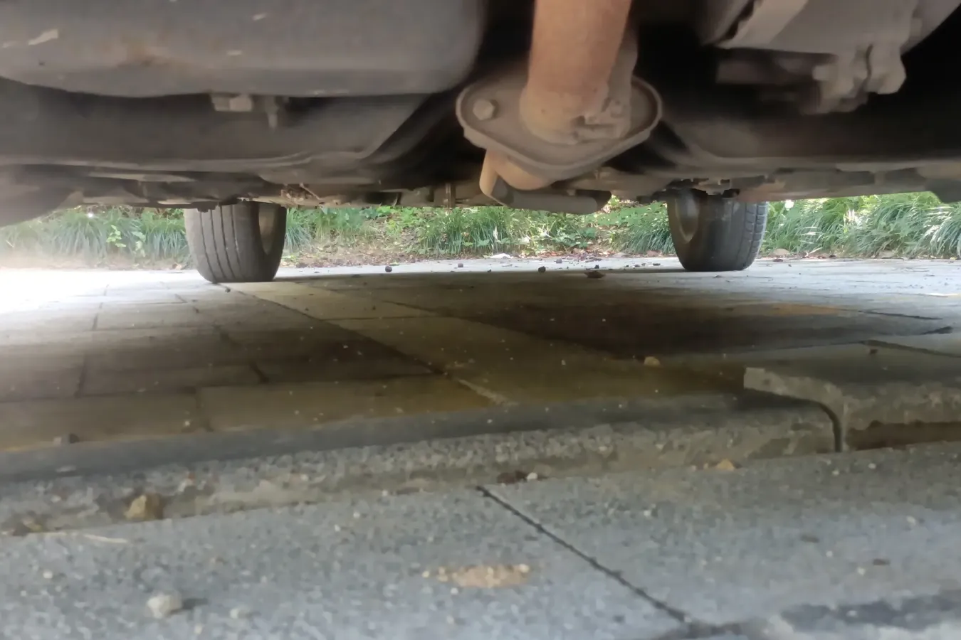 2011 Peugeot 207 1.4L 76HP L4 5MT,autocango,china used car exporter,china ev exporter,chinese used car exporter,chinese used ev exporter