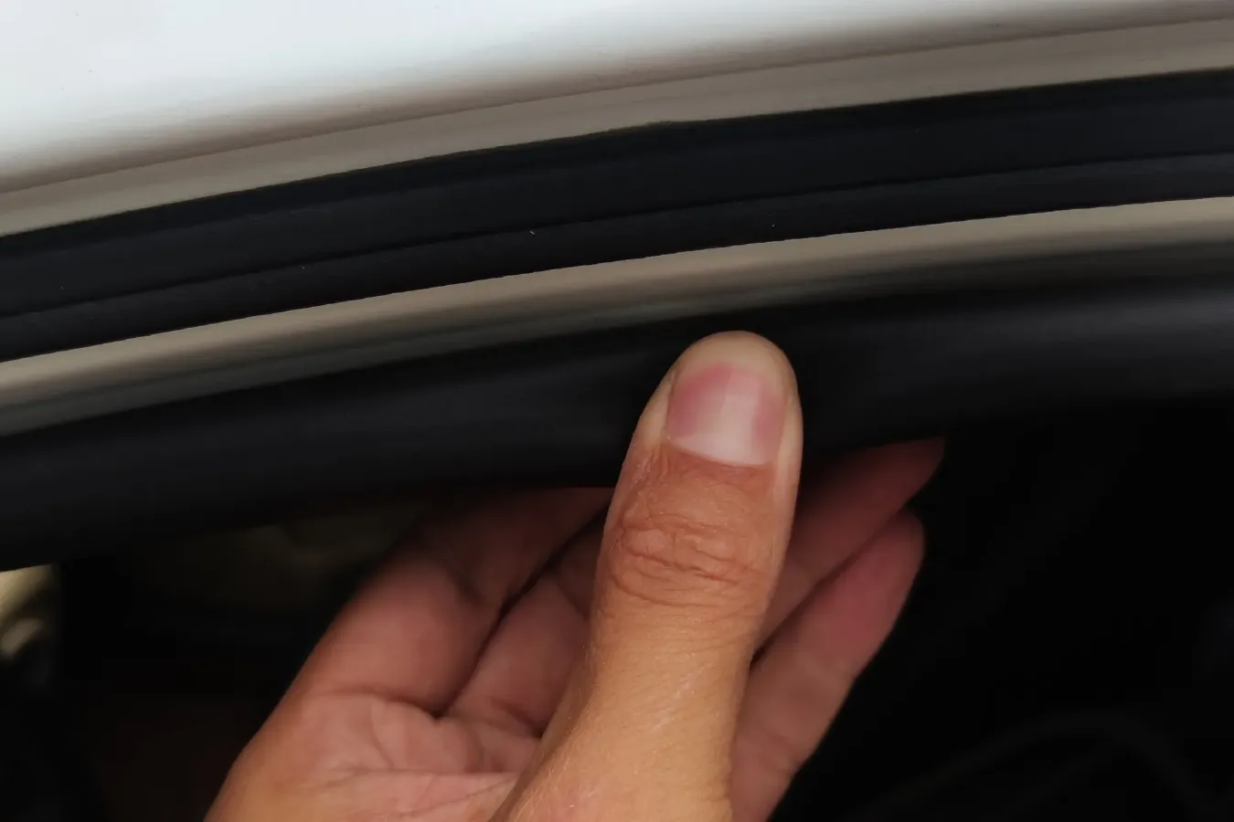 2011 Hyundai Accent 1.4L 95HP L4 5MT,autocango,china used car exporter,china ev exporter,chinese used car exporter,chinese used ev exporter