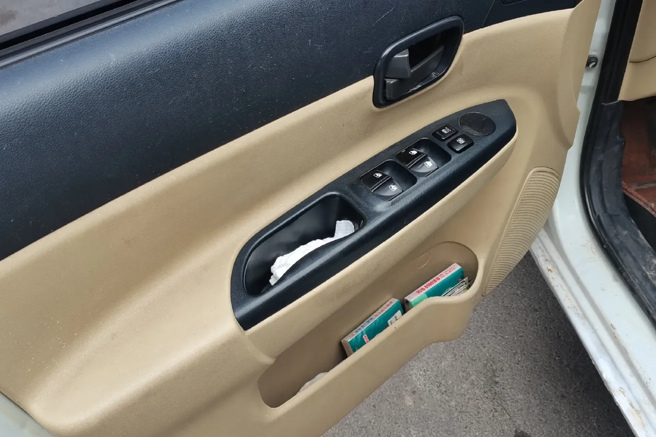 2011 Hyundai Accent 1.4L 95HP L4 5MT,autocango,china used car exporter,china ev exporter,chinese used car exporter,chinese used ev exporter