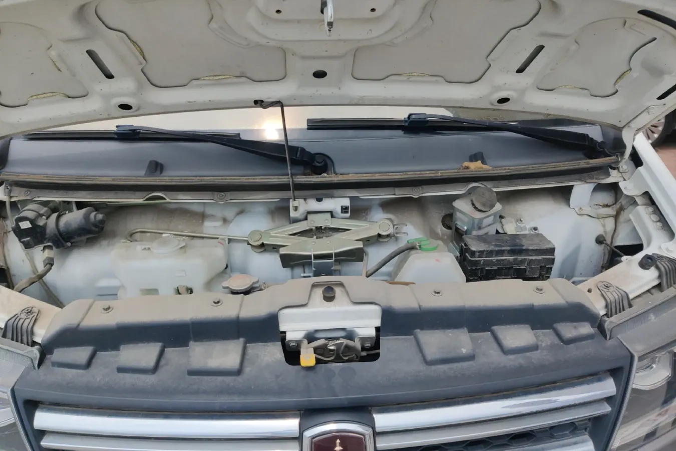 2019 JinBei New Sea Lion S 1.6L 116HP L4 5MT,autocango,china used car exporter,china ev exporter,chinese used car exporter,chinese used ev exporter