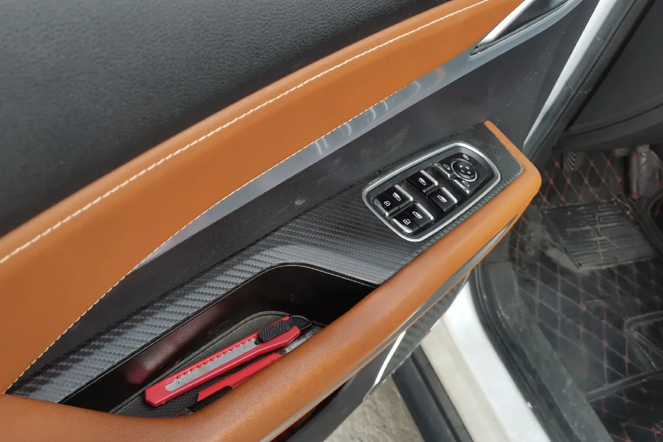 2019 Zotye T300 1.5L 112HP L4 5MT,autocango,china used car exporter,china ev exporter,chinese used car exporter,chinese used ev exporter