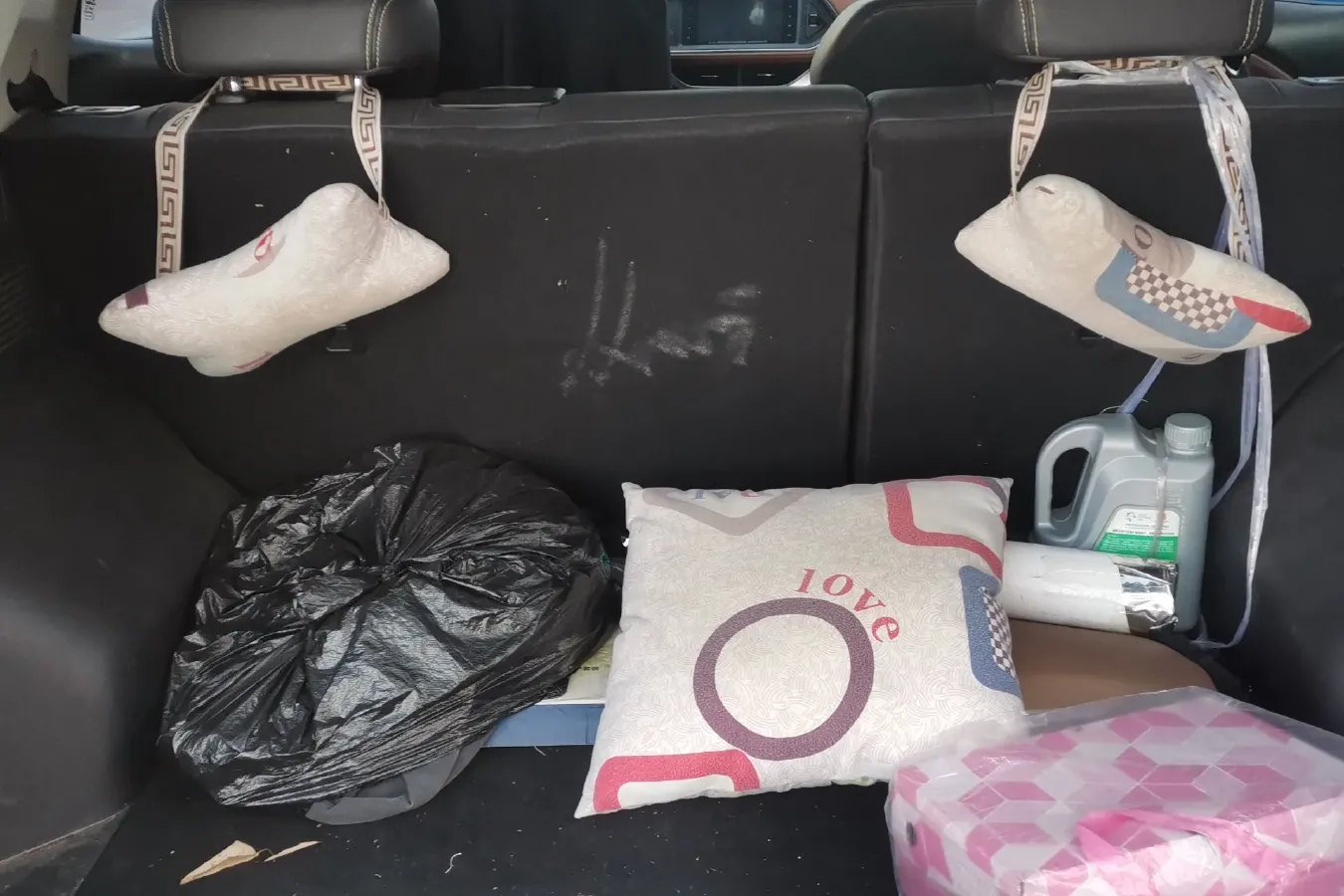 2019 Zotye T300 1.5L 112HP L4 5MT,autocango,china used car exporter,china ev exporter,chinese used car exporter,chinese used ev exporter