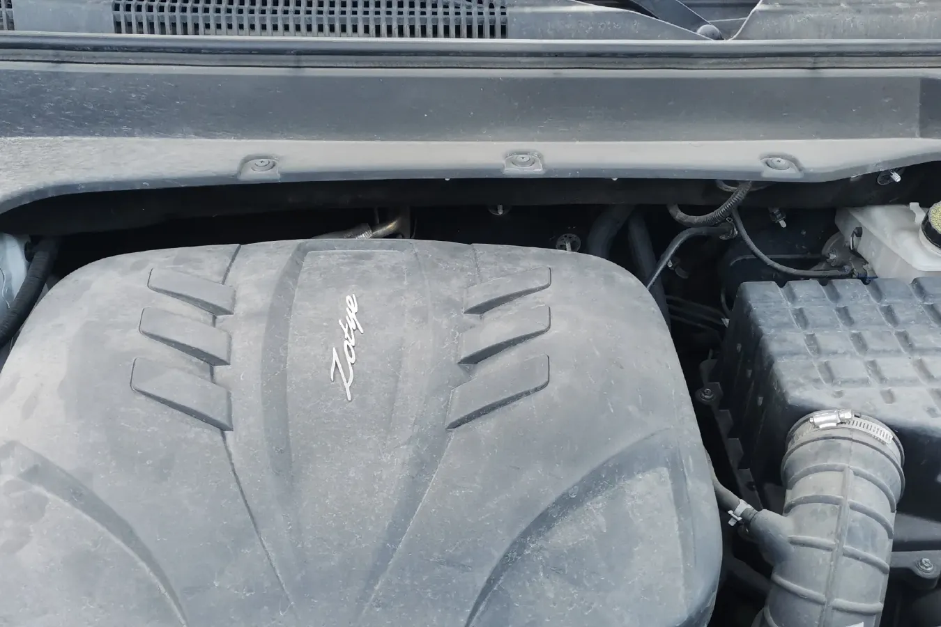 2019 Zotye T300 1.5L 112HP L4 5MT,autocango,china used car exporter,china ev exporter,chinese used car exporter,chinese used ev exporter